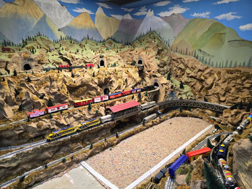 20250512_1756594510401152340218792